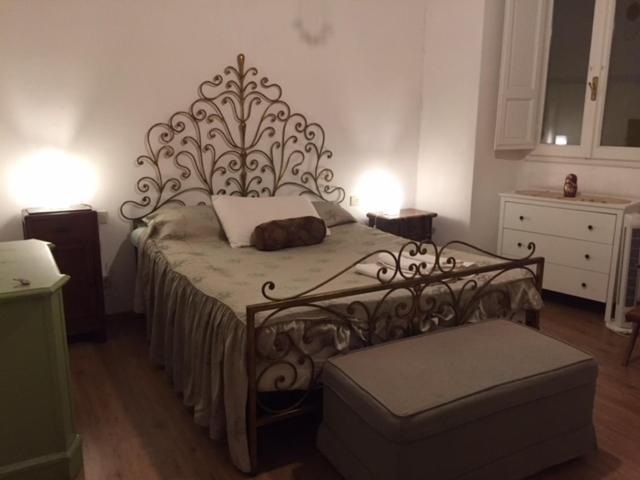 Double Large Room In Santo Spirito Oltrarno Firenze Eksteriør billede